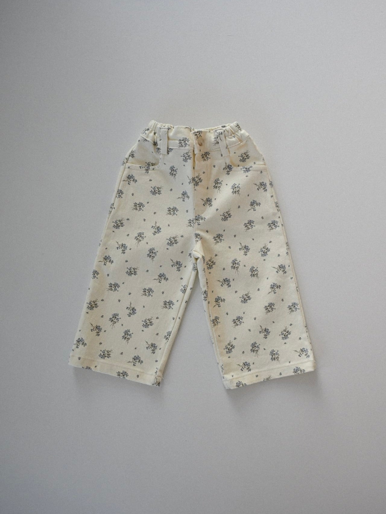 Patterned straight pants