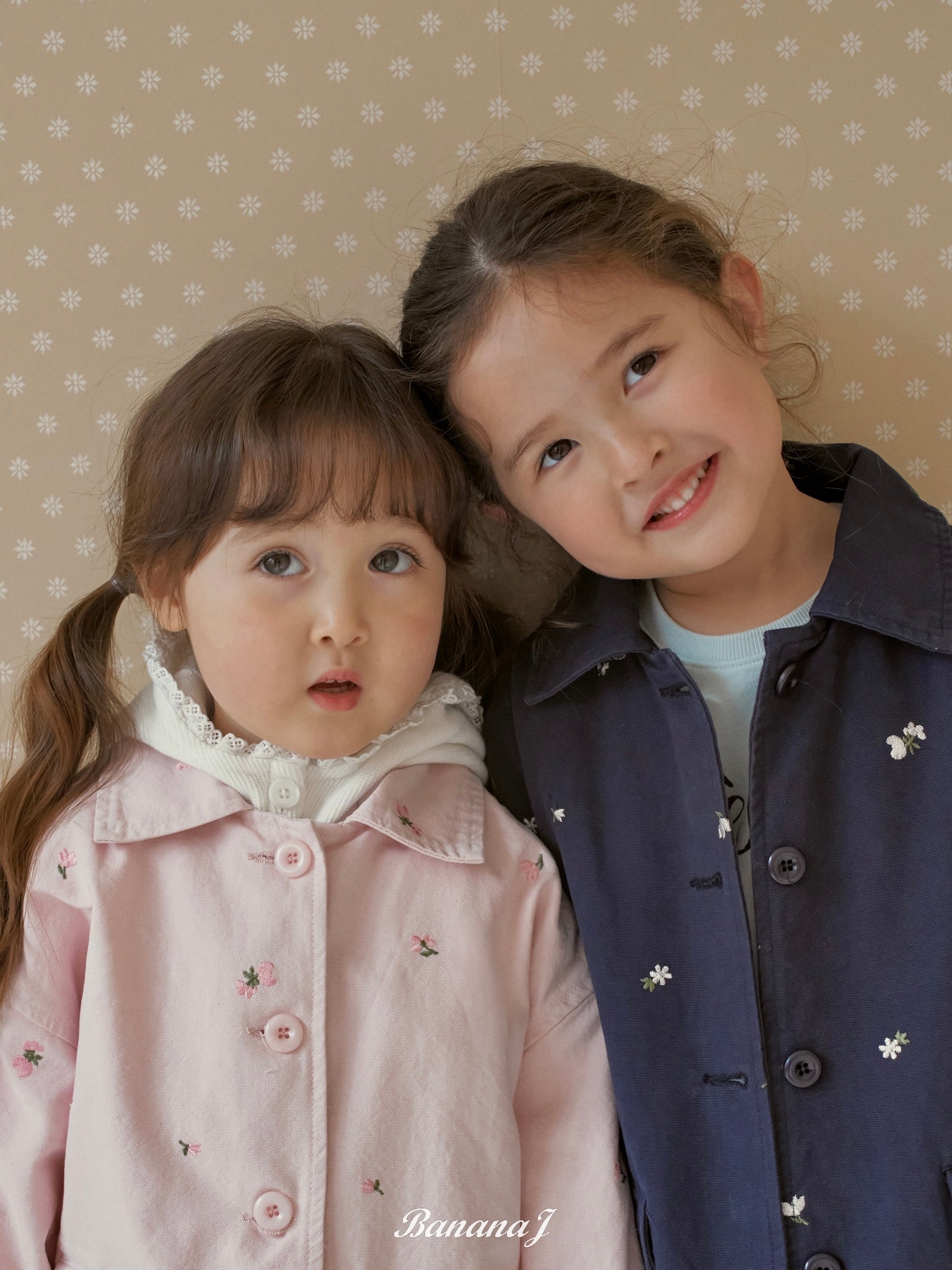 Floral embroidery jacket