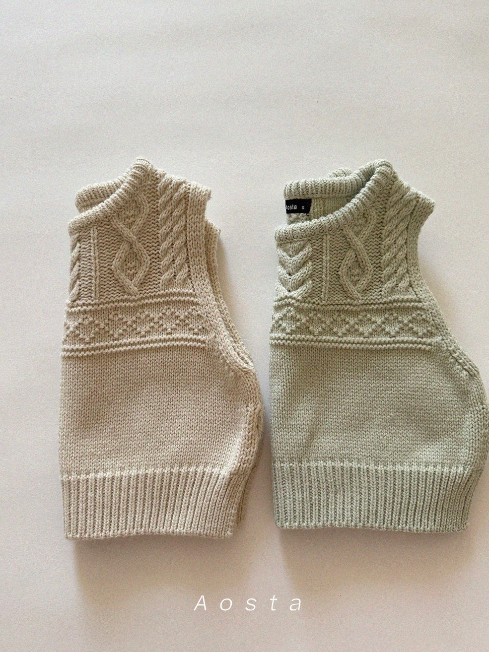 Knit vest