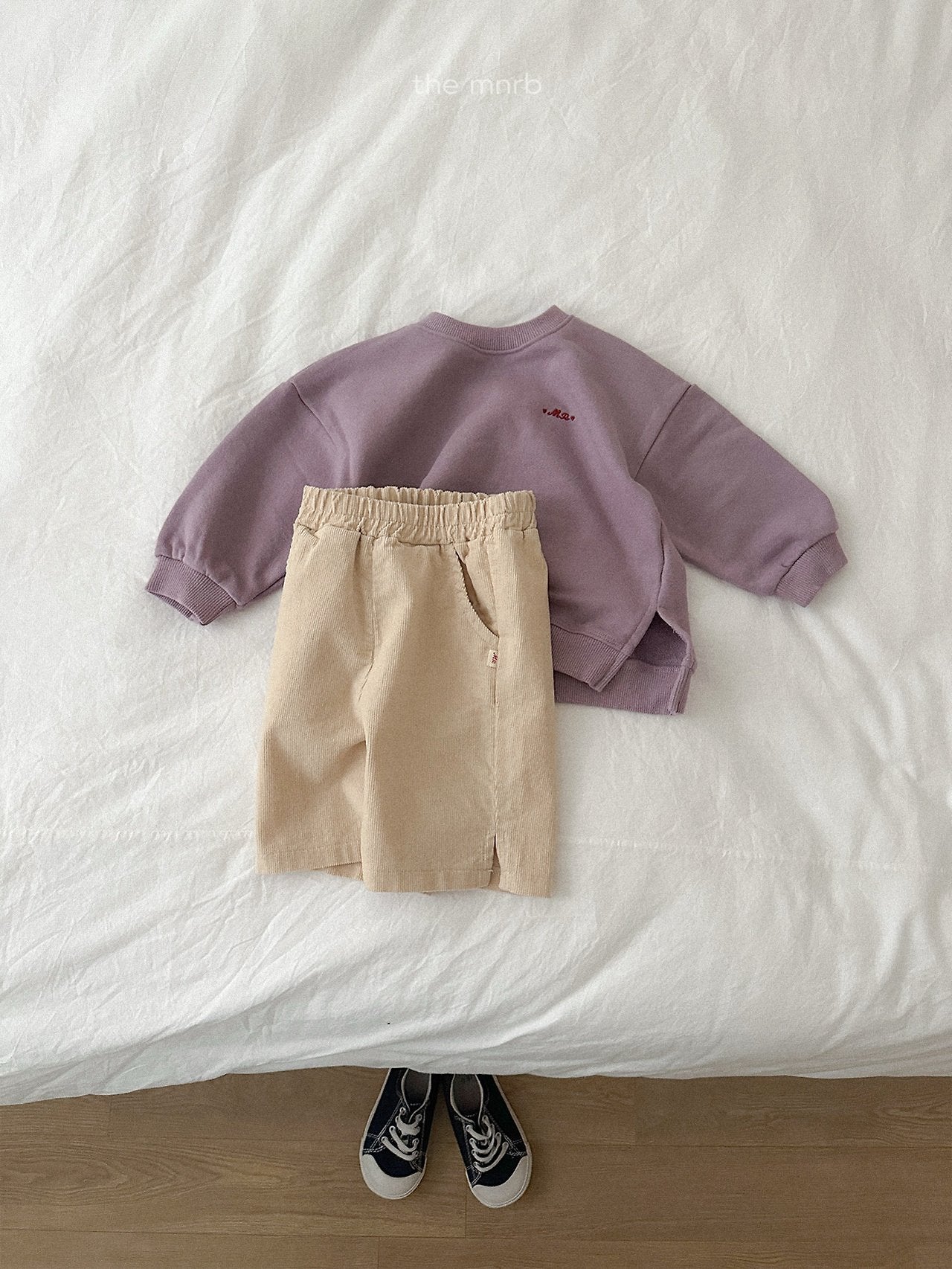 Corduroy capri pants