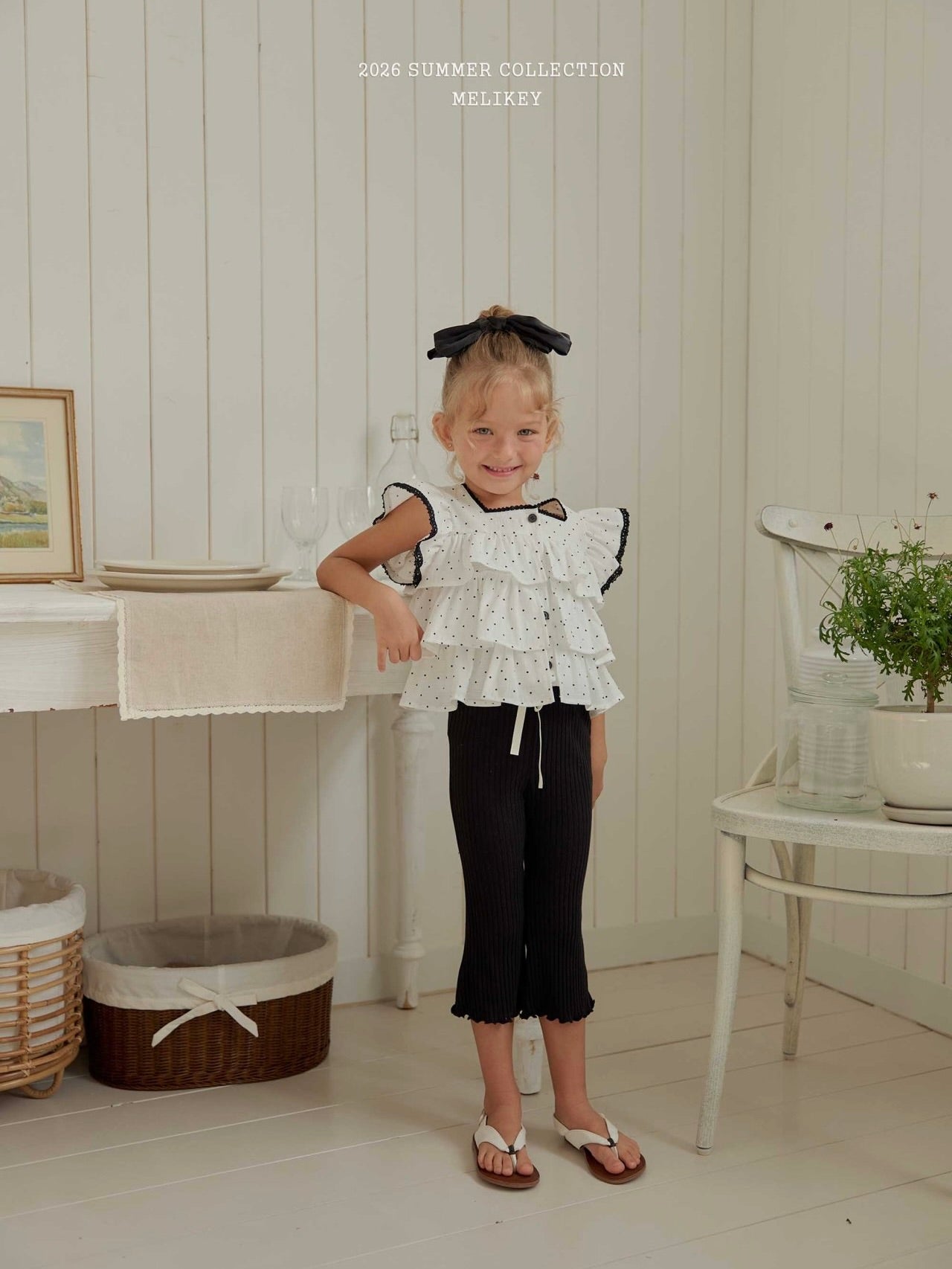 Dot tiered sleeveless top