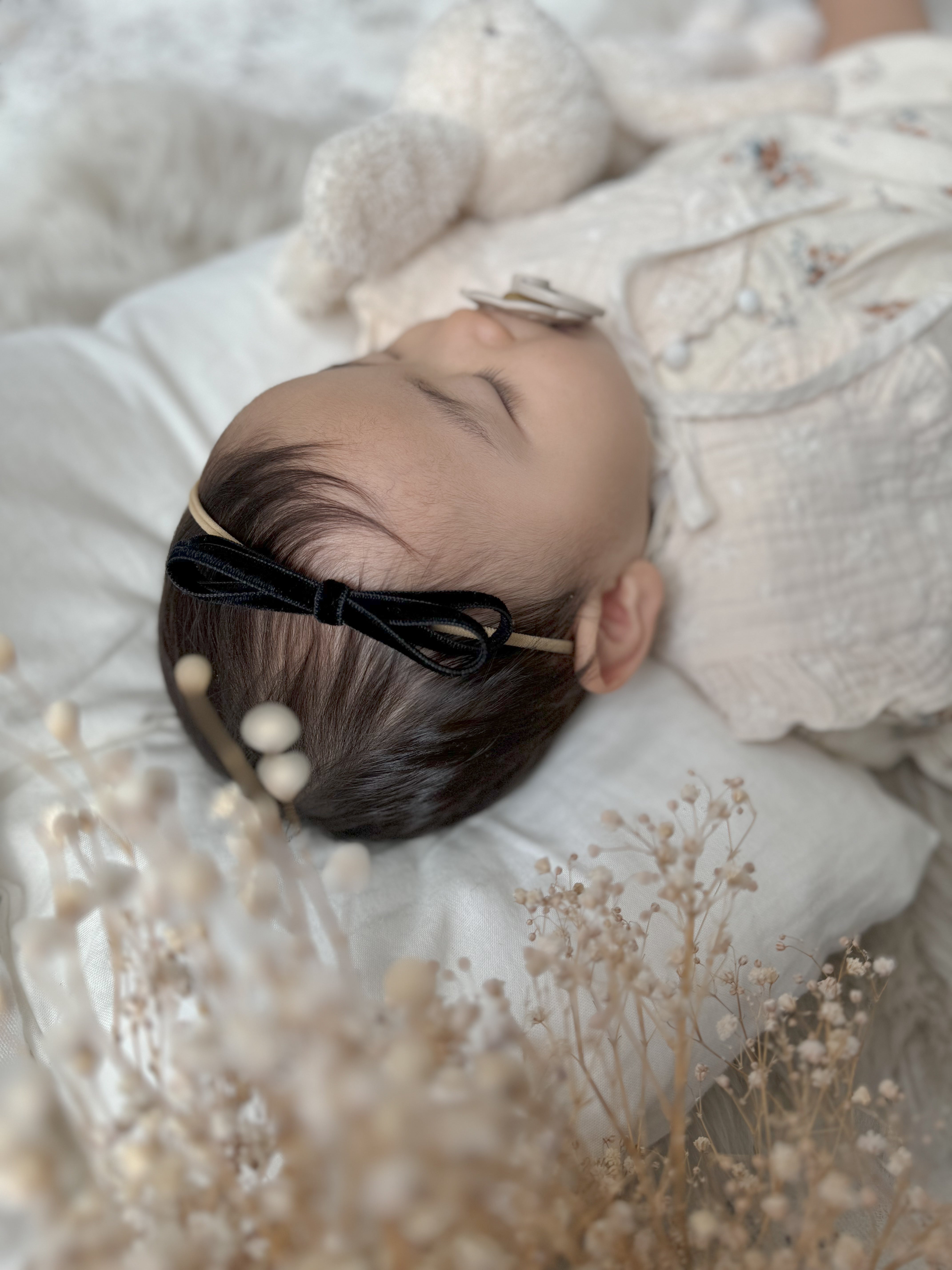 Baby velvet ribbon hairband