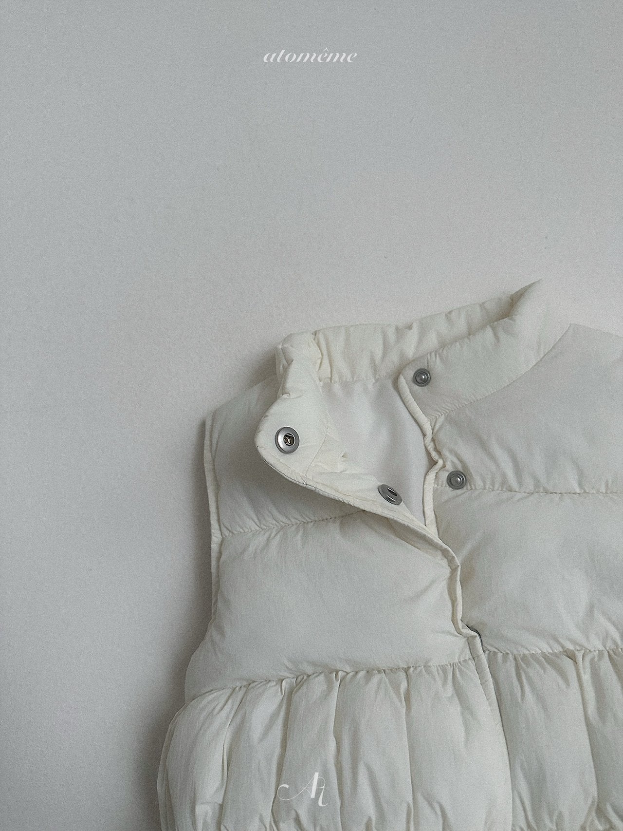 Pongle padding vest