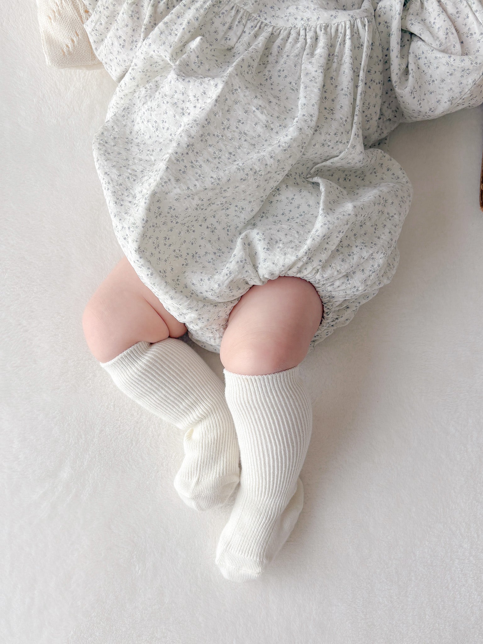 Baby milk socks set