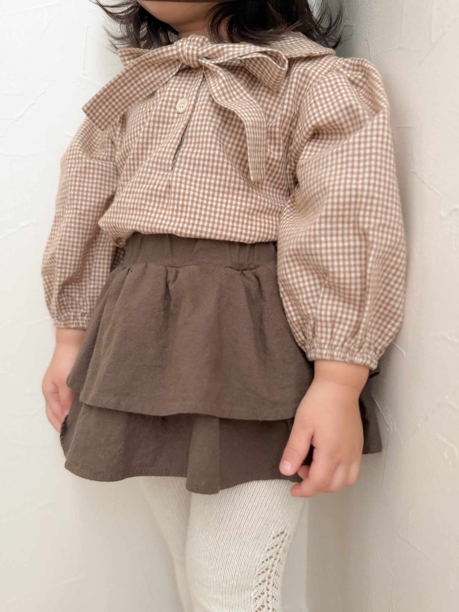 Ribbon collar blouse