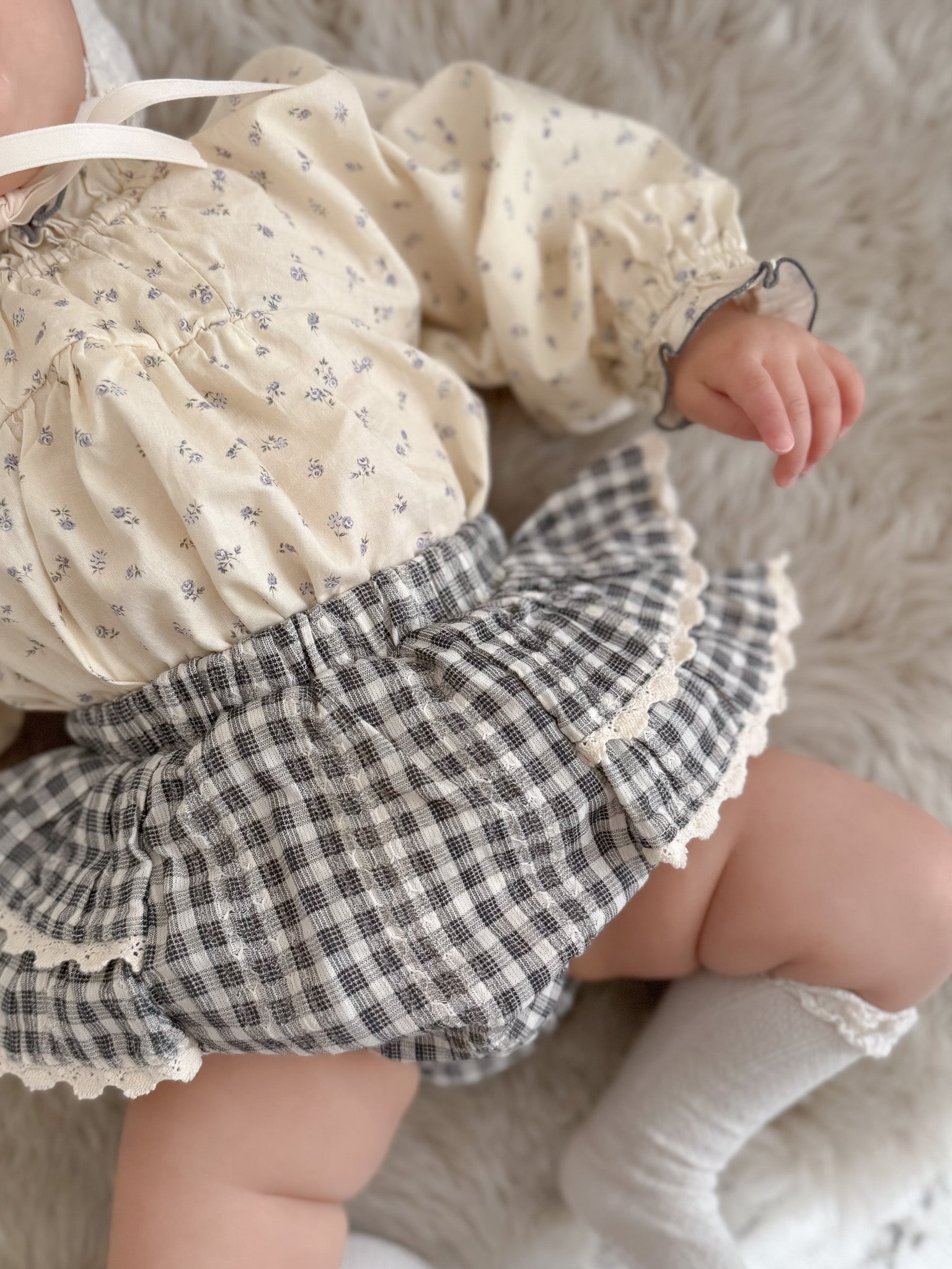 Shirley check frill bloomer