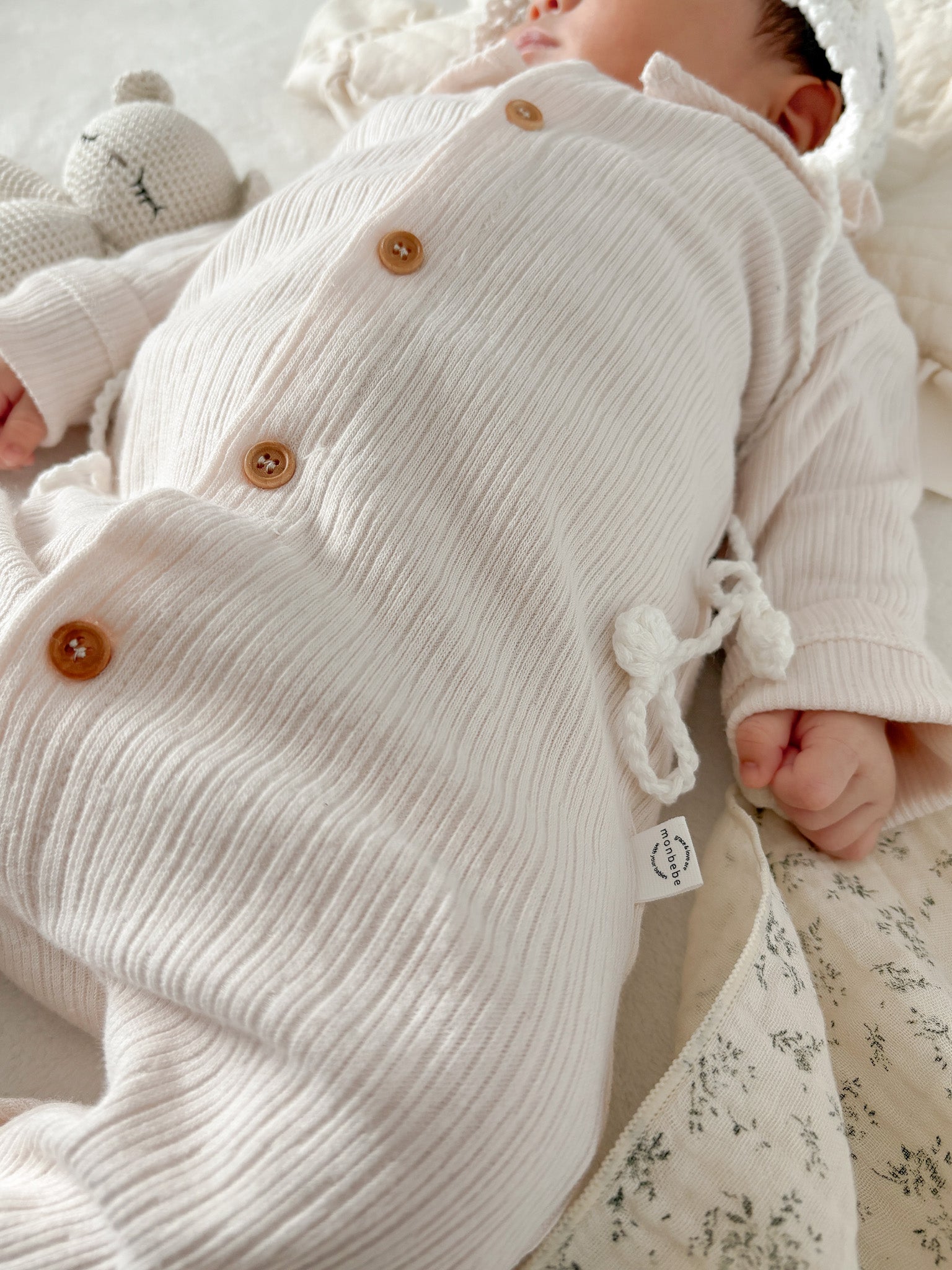 Kuli newborn suit